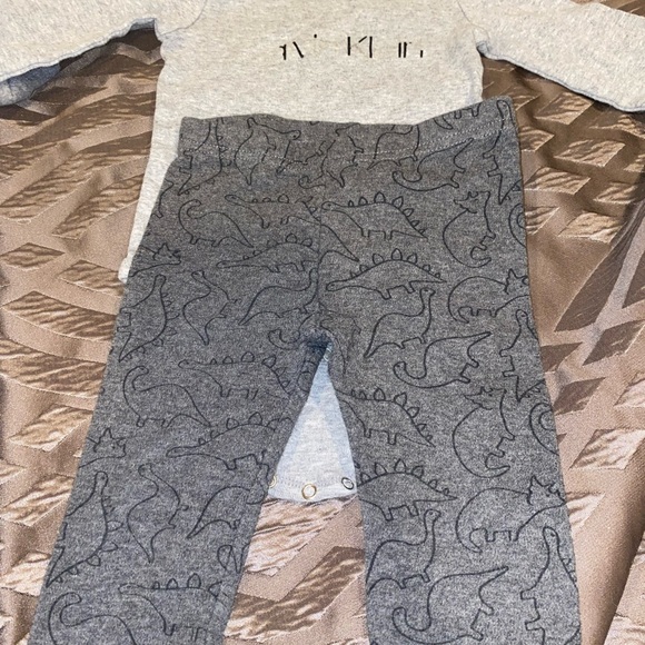 Baby Bundle 🩵 - Picture 6 of 9